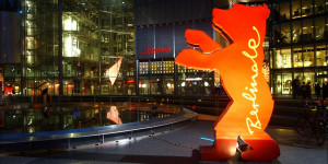Beitragsbild des Blogbeitrags Die Berlinale 2021: Ein Festival in 2 Stufen