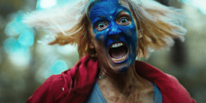 Beitragsbild des Blogbeitrags „Hunted – Waldsterben“ – Kritik zum Heimkino-Start + Gewinnspiel