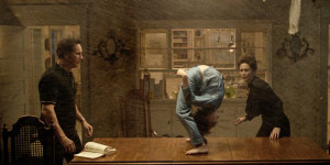Beitragsbild des Blogbeitrags „Conjuring 3: Im Bann des Teufels“ – Kritik zum Kinostart