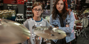 Beitragsbild des Blogbeitrags „Metal Lords“ – Kritik zum Netflix-Start