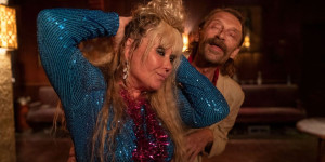 Beitragsbild des Blogbeitrags „Hit Big“: Kritik zur Premiere