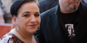 Beitragsbild des Blogbeitrags Massive Vorwürfe: Studierende des Max-Reinhardt-Seminars fordern Rücktritt von Institutsleiterin Maria Happel