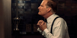 Beitragsbild des Blogbeitrags „Ein ganzer Kerl“ auf Netflix | Serienkritik