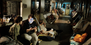 Beitragsbild des Blogbeitrags Crossing Europe | „Photophobia“: Leben und Lieben im Krieg | Kritik