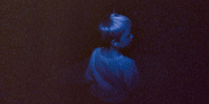 Beitragsbild des Blogbeitrags Jetzt um 99 Cent bei Prime Video: Experimental-Horror „Skinamarink“ | Kritik