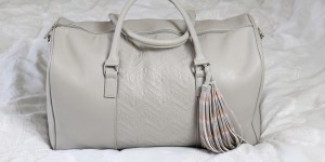Beitragsbild des Blogbeitrags What’s in my bag – Die Kliniktasche