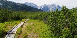 Beitragsbild des Blogbeitrags BergeSeen Trail: Weitwandern auf 350 Kilometern im Salzkammergut 