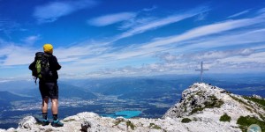 Beitragsbild des Blogbeitrags Mittagskogel mit Blick auf den Faaker See