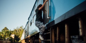 Beitragsbild des Blogbeitrags Erfolgsboarding vs. Einschulung im Vertrieb und Verkauf