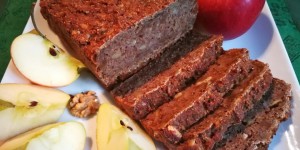 Beitragsbild des Blogbeitrags Essenzielles Apfelbrot ganz ohne zugesetzten Zucker