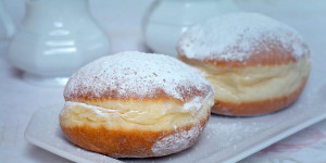 Beitragsbild des Blogbeitrags Der große Krapfen-Check – Wie viel Kalorien hat Ihr Lieblingskrapfen?