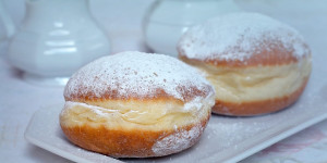 Beitragsbild des Blogbeitrags Der große Krapfen-Check – Wie viele Kalorien hat Ihr Lieblingskrapfen?