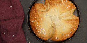 Beitragsbild des Blogbeitrags Vegane Pinze (oder Striezel)