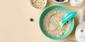 Beitragsbild des Blogbeitrags Unser veganer Beikoststart & Breirezept
