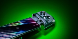 Beitragsbild des Blogbeitrags Razer Kishi Universal Mobile Gaming Controller für Android (Xbox) verfügbar
