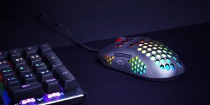 Beitragsbild des Blogbeitrags Trust GXT 960 Graphin – Die neue federleichte und ultraschnelle Gaming-Maus 