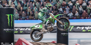 Beitragsbild des Blogbeitrags Monster Energy Supercross – The Official Videogame 5 ist ab sofort erhältlich 