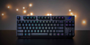 Beitragsbild des Blogbeitrags ASUS Republic of Gamers stellt die neue Strix Scope RX TKL Wireless Deluxe Tastatur vor
