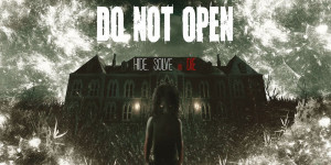 Beitragsbild des Blogbeitrags DO NOT OPEN – Der First-Person-Horror-Escape-Room ist ab heute für PlayStation 5 erhältlich 