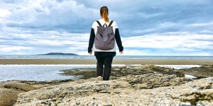 Beitragsbild des Blogbeitrags Sicher alleine reisen: 11 Tipps für die Reiseplanung, damit der Solo-Trip reibungslos abläuft