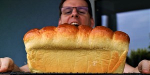 Beitragsbild des Blogbeitrags XXL Sandwichbrot – die Alternative zum Burger Bun 