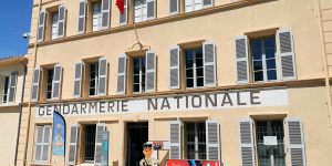 Beitragsbild des Blogbeitrags Saint Tropez: Gendarmerie- und Filmmuseum 