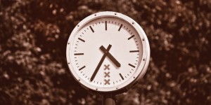 Beitragsbild des Blogbeitrags Timing is a bitch oder Jeder von uns hat ein Päckchen