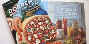 Beitragsbild des Blogbeitrags 2 Bücher zum Thema Dörren 