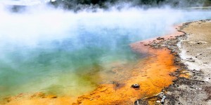 Beitragsbild des Blogbeitrags Geruch nach faulen Eiern: Rotorua. 