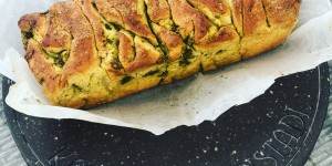 Beitragsbild des Blogbeitrags Bärlauch-Grillbrot