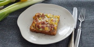 Beitragsbild des Blogbeitrags Wie man den besten Pizza-Toast macht