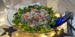 Beitragsbild des Blogbeitrags Nudelsalat mit Räucherlachs zu Silvester