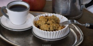 Beitragsbild des Blogbeitrags Mealprep zum Frühstück: Warmer Apfel-Hafer-Auflauf (gesundes Frühstück) 