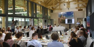 Beitragsbild des Blogbeitrags Über die Best Practices am Touristischen Round Table von Budapest