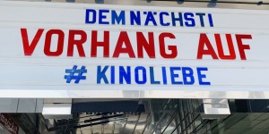 Beitragsbild des Blogbeitrags Függöny fel - készülés a turisztikai főszezonra