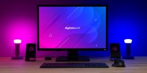 Beitragsbild des Blogbeitrags Philips HUE Sync Anleitung – Ambilight für jeden PC | Schritt für Schritt