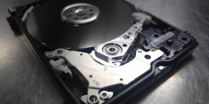Beitragsbild des Blogbeitrags Windows: Alle Partitionen löschen