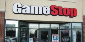 Beitragsbild des Blogbeitrags Neue GameStop-Eintauschaktion: Alte Konsole abgeben und Xbox One X 1TB im Tom Clancy’s: The Division 2-Bundle sichern 