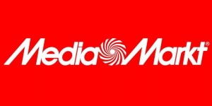Beitragsbild des Blogbeitrags Großer Ansturm beim Gaming-Event mit Pro-Gamer „XoYnUzi” bei MediaMarkt Wien Mitte
