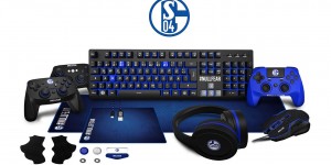 Beitragsbild des Blogbeitrags Anpfiff für das offiziell lizenzierte FC Schalke 04 Zubehör für PC und Konsolen von snakebyte