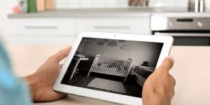 Beitragsbild des Blogbeitrags Full-HD-WiFi-Kamera mit Bewegungssensor und Nachtsichtfunktion