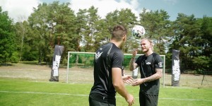 Beitragsbild des Blogbeitrags Call of Duty: Modern Warfare – Loris Karius und die freekickerz kämpfen in der Warzone! 