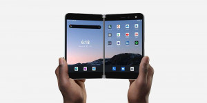 Beitragsbild des Blogbeitrags Microsoft Surface Duo ab dem 18. Februar 2021 in Deutschland erhältlich