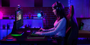 Beitragsbild des Blogbeitrags Razer Kiyo Pro-Webcam – Hervorragende Bildqualität für Video-Calls und Streaming