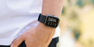 Beitragsbild des Blogbeitrags Fit Watch 5910: Hama stellt neue Smartwatch mit GPS vor