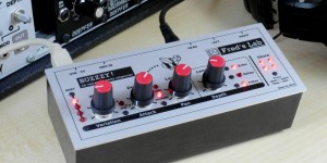 Beitragsbild des Blogbeitrags Buzzzy! – ein neuer kleiner digitaler polysynth