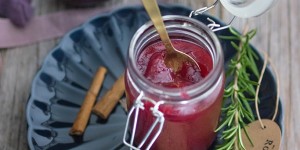 Beitragsbild des Blogbeitrags Sommersonne im Glas: Wie macht man eigentlich Zwetschgen-Marmelade?