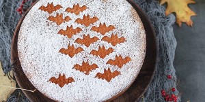 Beitragsbild des Blogbeitrags Herbstrezept: Saftiger Kürbis-Kuchen für die Halloween-Party