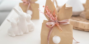 Beitragsbild des Blogbeitrags DIY: Schnelle Hasen-Tüten für kleine Osterüberraschungen selber machen