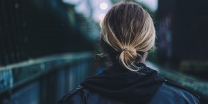 Beitragsbild des Blogbeitrags Die Frau, die sich nicht mehr umdreht, ...
